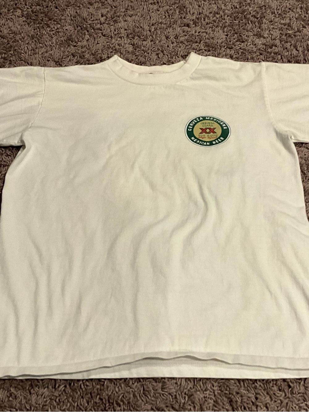 Vintage Dos Equis Mexican Beer Graphic T-Shirt Size Medium